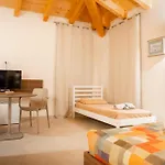 Eliseo 3* 모데나