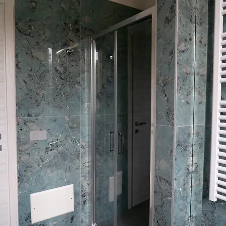 Eliseo Penzion Modena