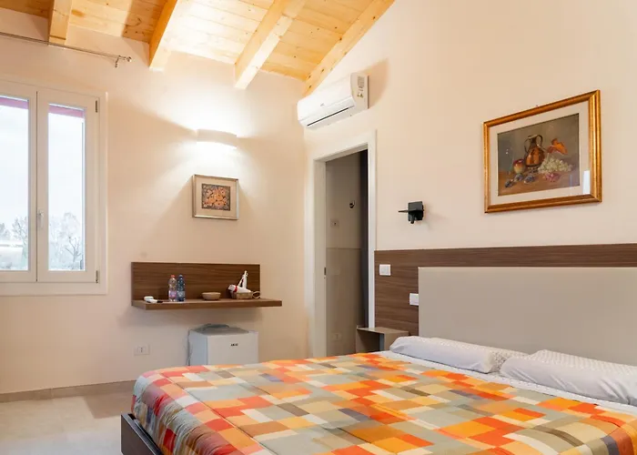 Eliseo Affittacamere 3*