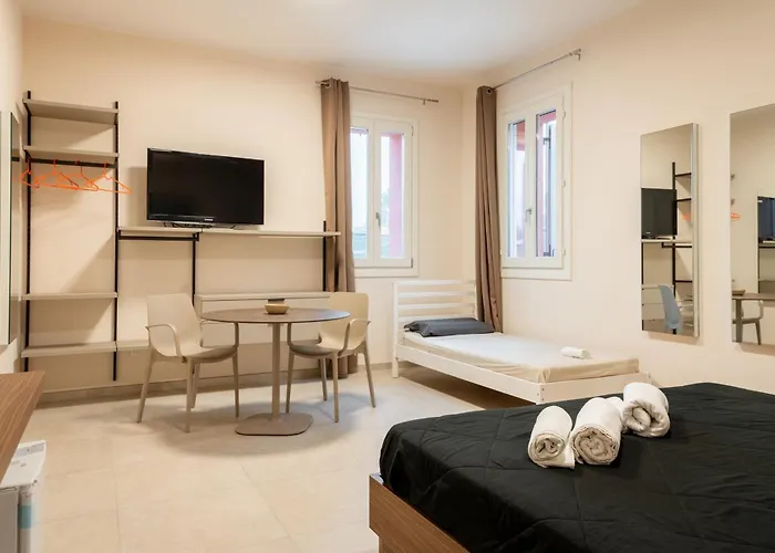 Eliseo 3* Μόντενα