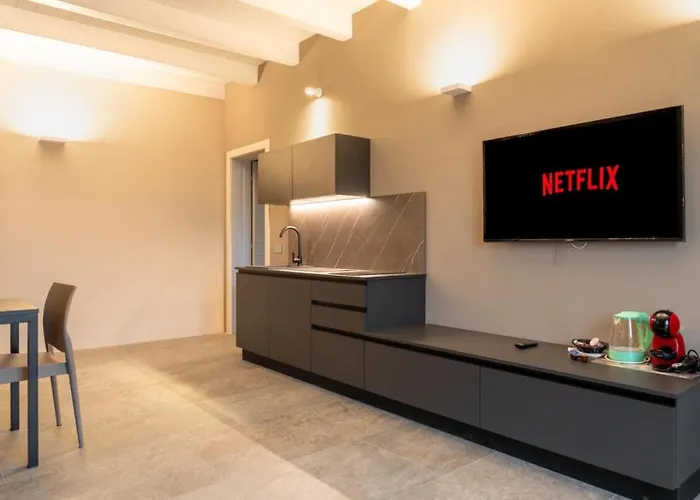 Eliseo Μόντενα